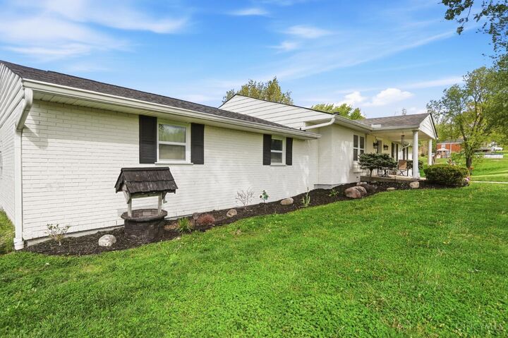 Property Photo:  5211 Spechtview Drive  OH 45248 