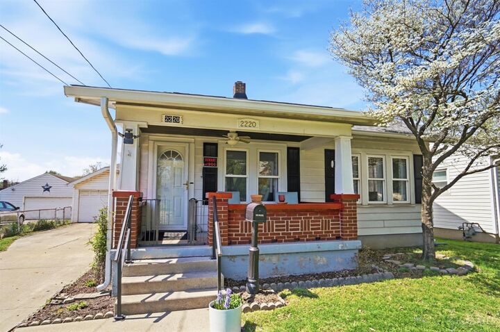 Property Photo:  2220 Sheffield Street  OH 45044 
