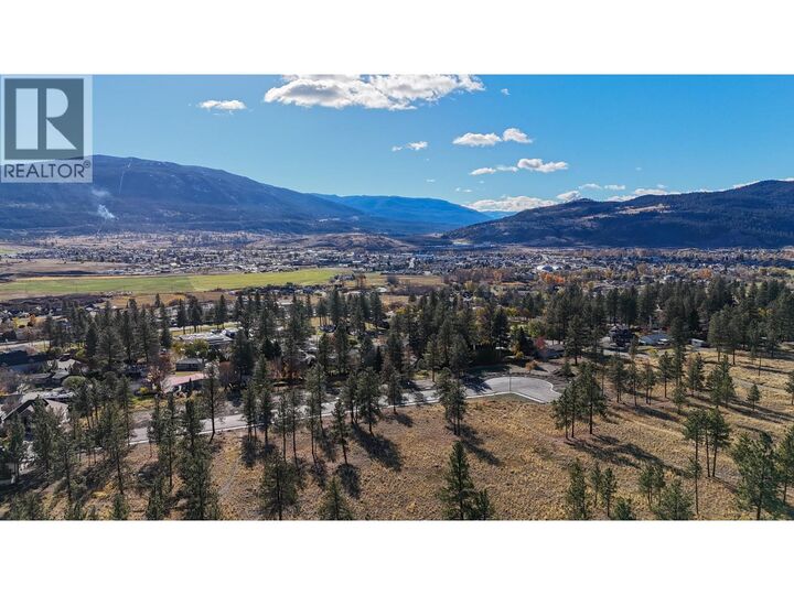 Property Photo:  2322 Nicholson Avenue  BC V1K 1L7 