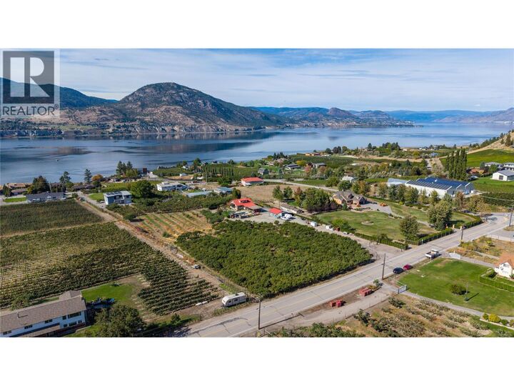 Property Photo:  235 Middle Bench Road North  BC V2A 8S5 