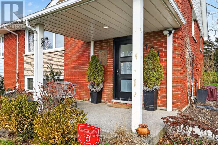 Photo de la propriété:  181 Clarke Road East  ON N5C 3T7 