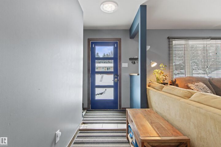 Photo de la propriété:  290 Conifer Street  AB T8A 1M3 