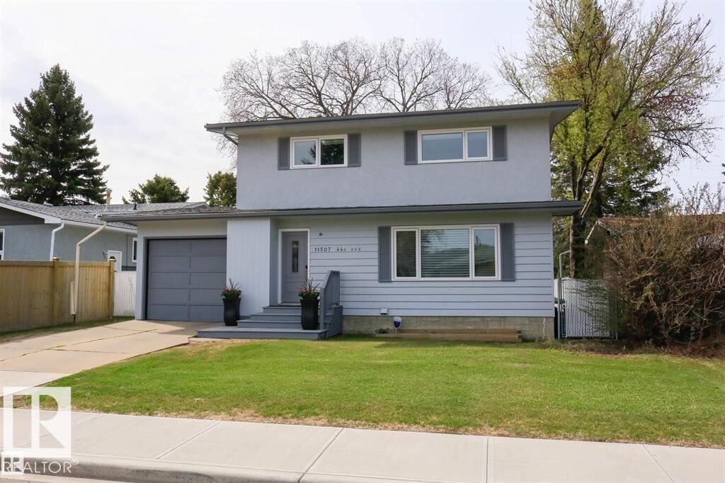 Photo de la propriété:  11507 44A Avenue NW  AB T6J 1A2 