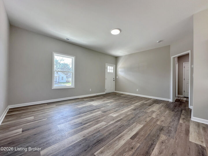 Property Photo:  1519 Bicknell Ave  KY 40215 