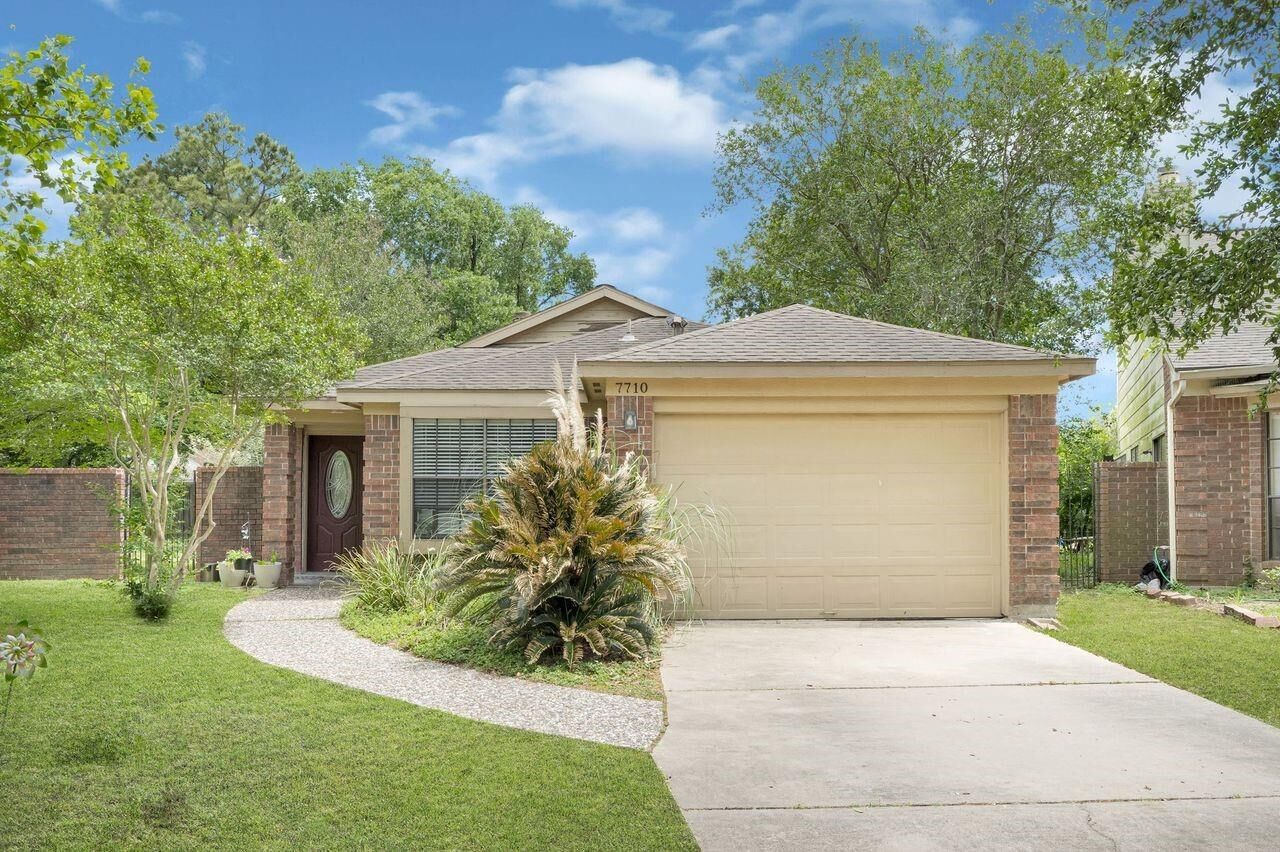 Property Photo:  7710 Springville Drive  TX 77095 