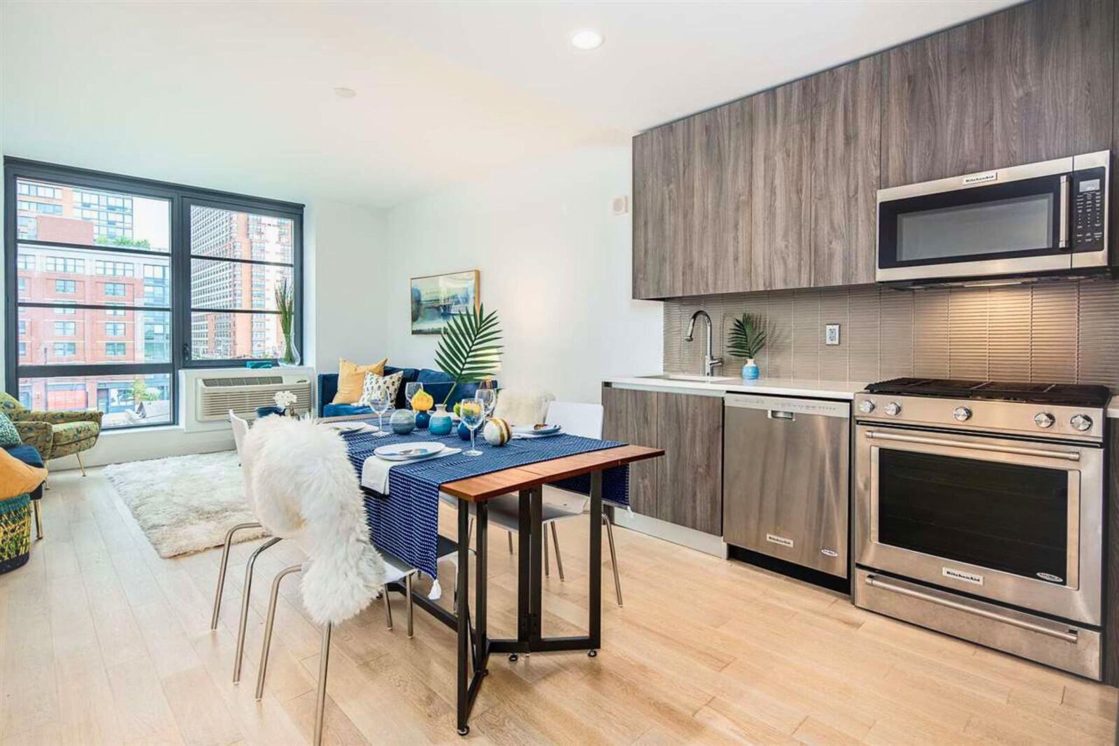 Property Photo: 160 1st St 401 NJ 07302