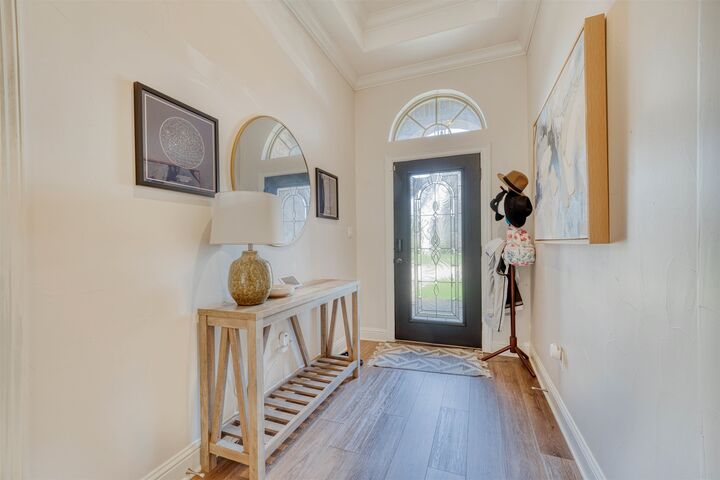 Property Photo: 705 Cove Pl TX 75604