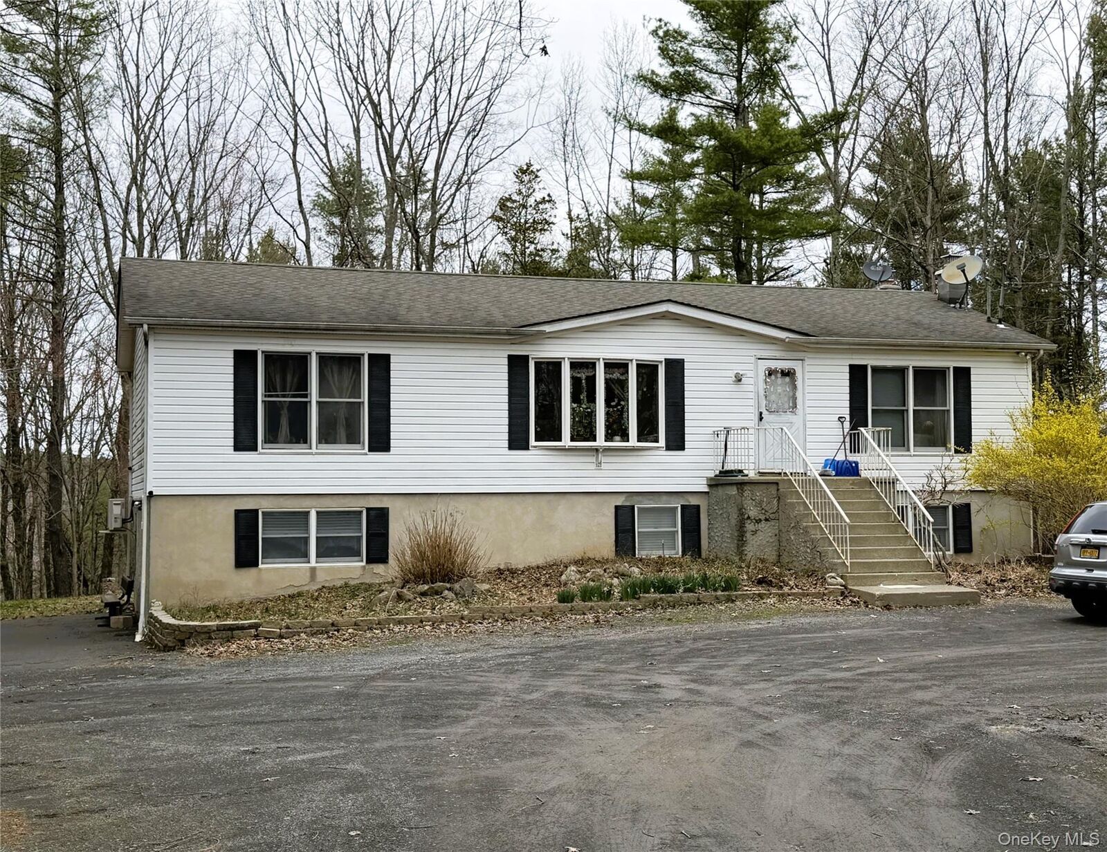 Property Photo:  164 Frank Hitchcock Road  NY 12413 