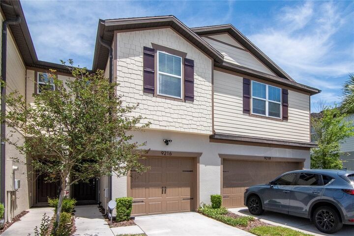 Property Photo:  9216 Hillcroft Drive  FL 33578 