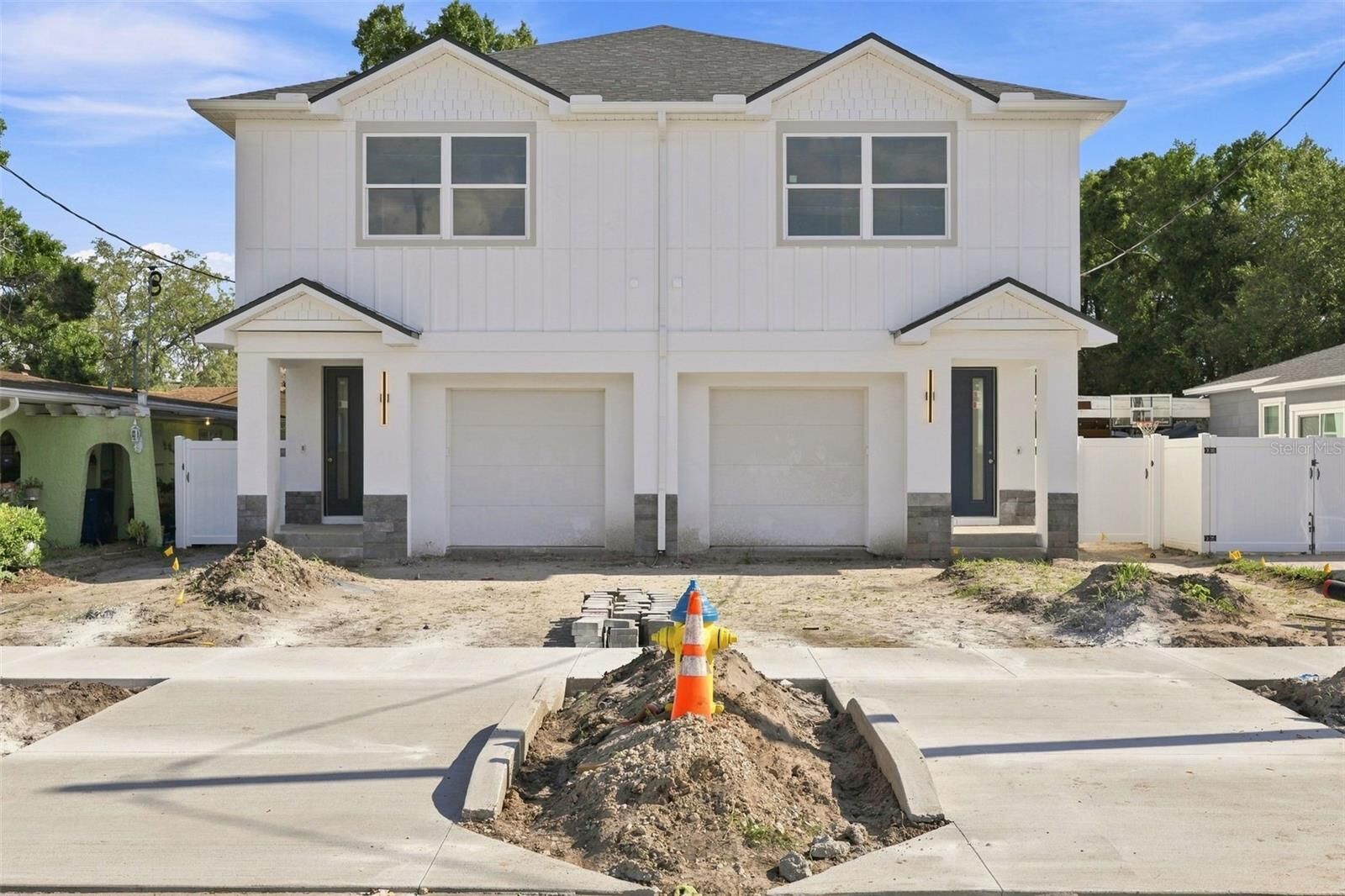 Property Photo:  2508 W Gray Street 1  FL 33609 
