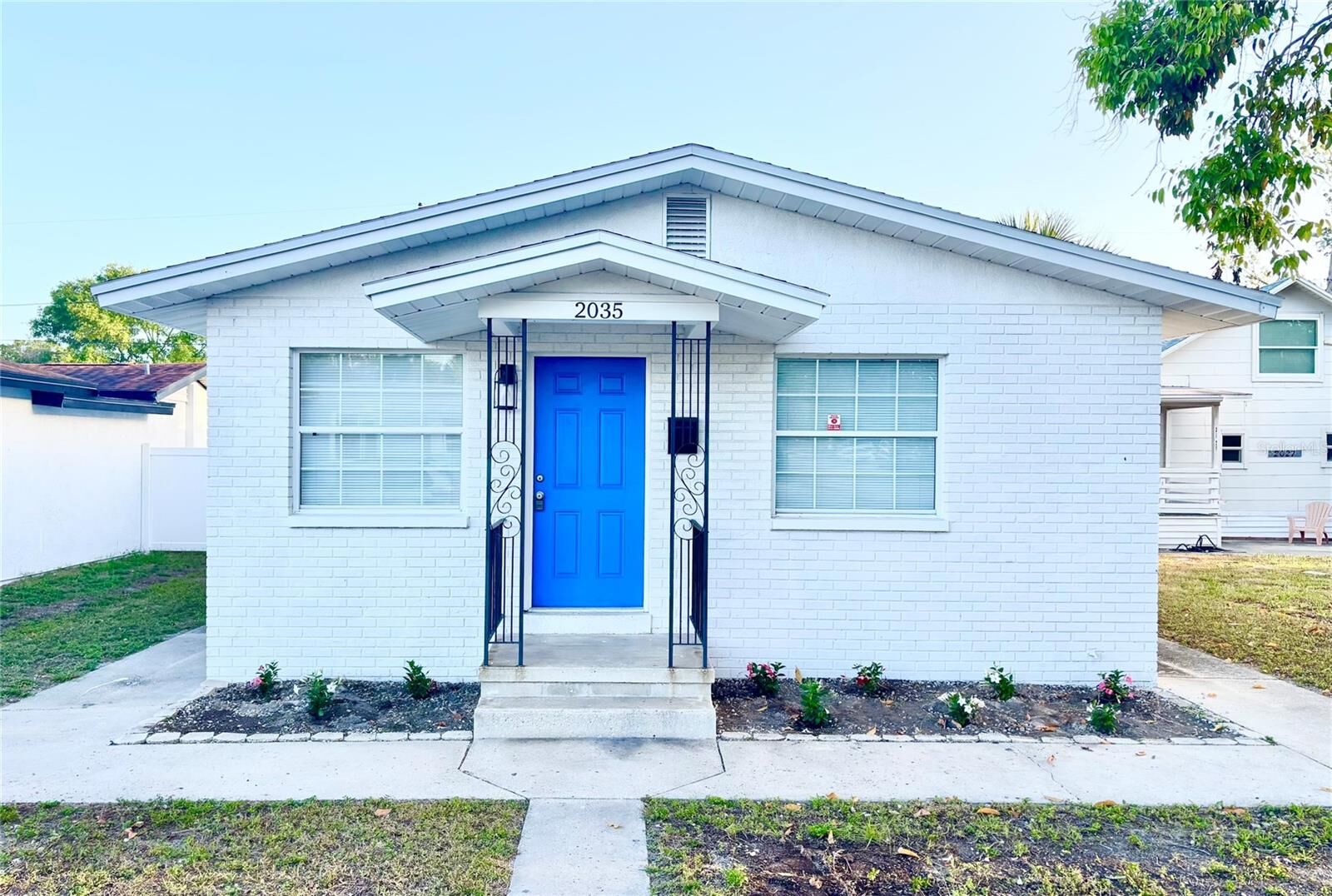 Property Photo:  2035 36th Avenue N  FL 33713 