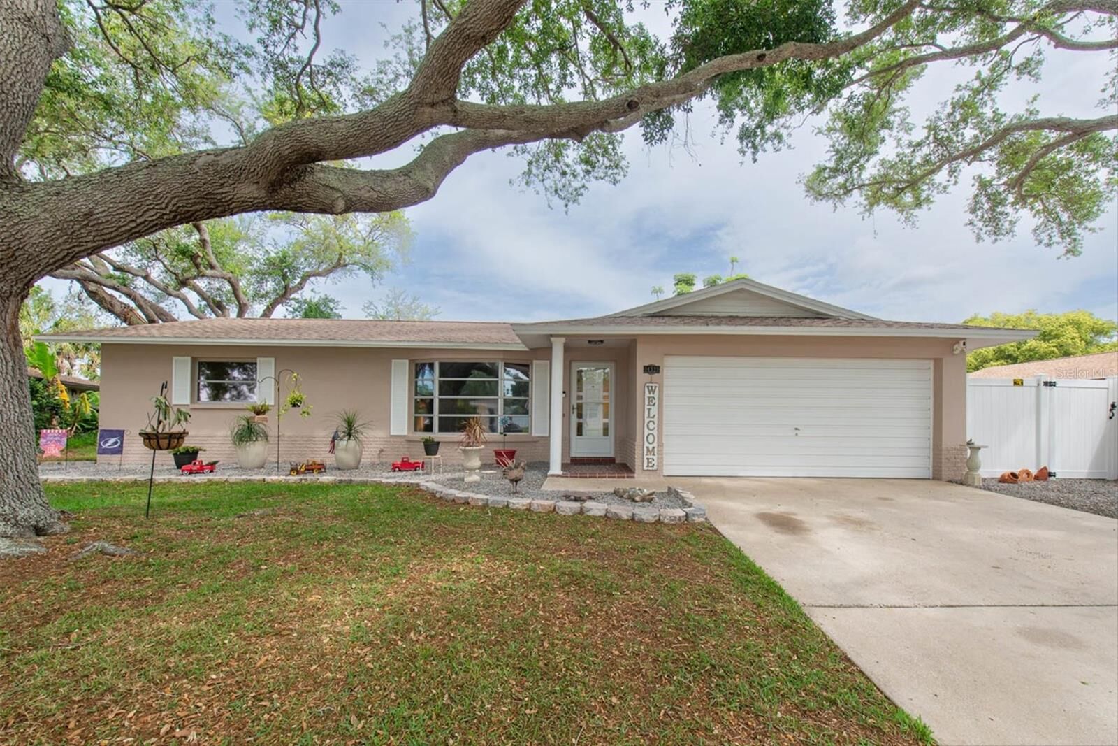 Property Photo:  14321 113th Avenue N  FL 33774 