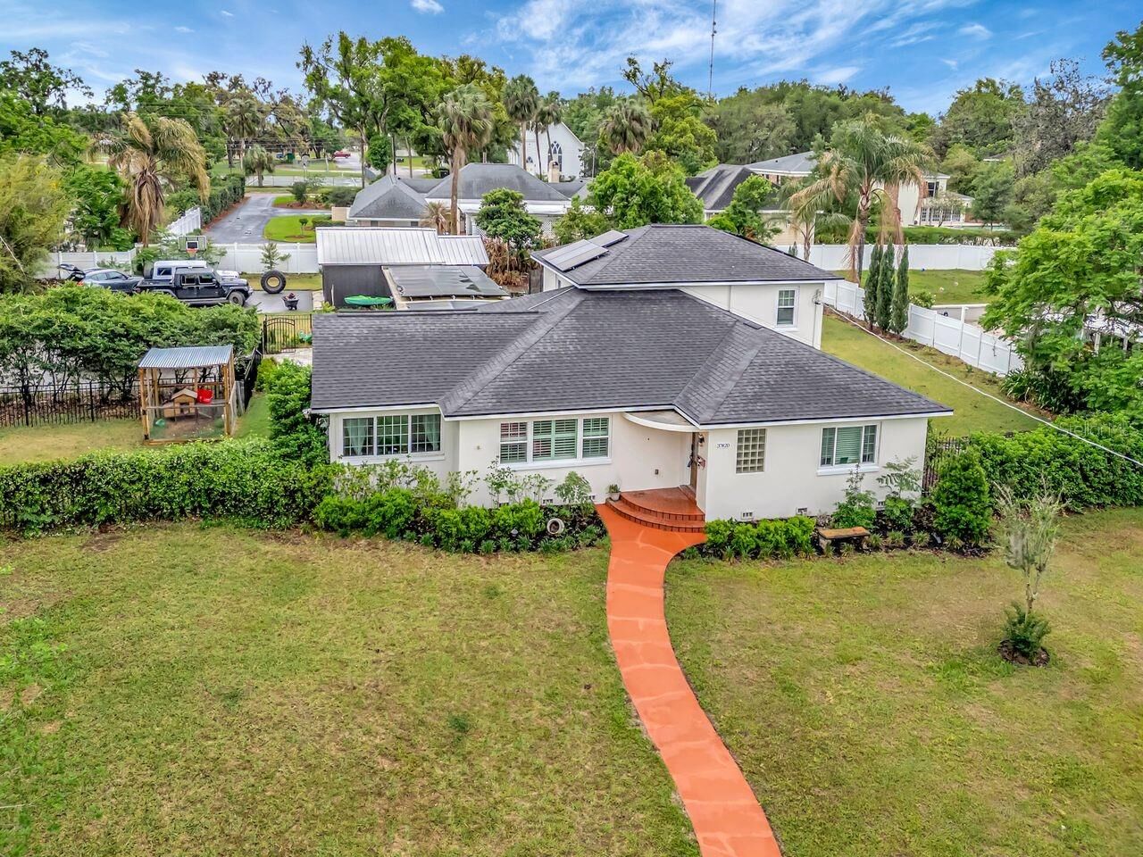 Property Photo:  37420 Meridian Avenue  FL 33525 