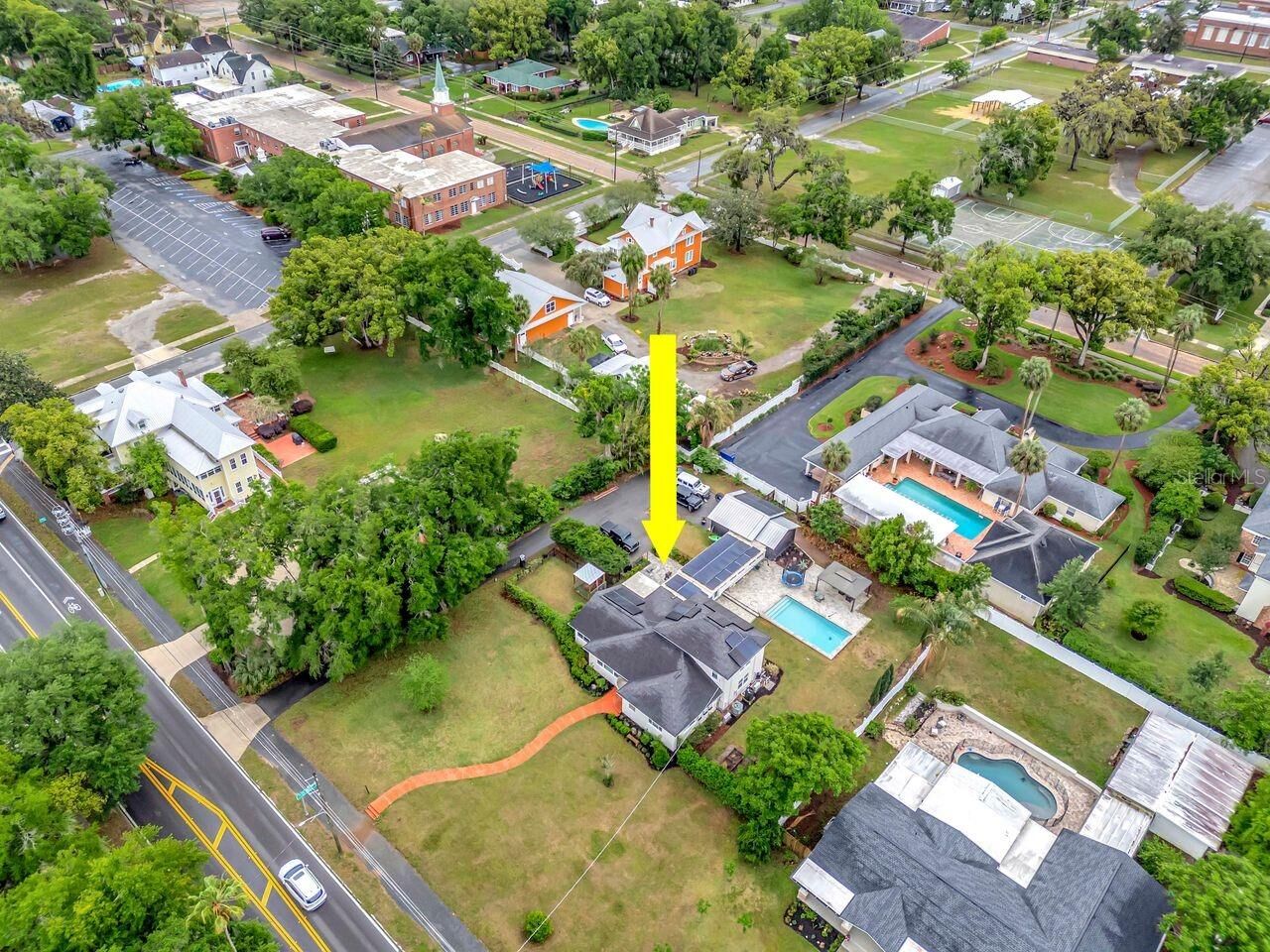 Property Photo:  37420 Meridian Avenue  FL 33525 
