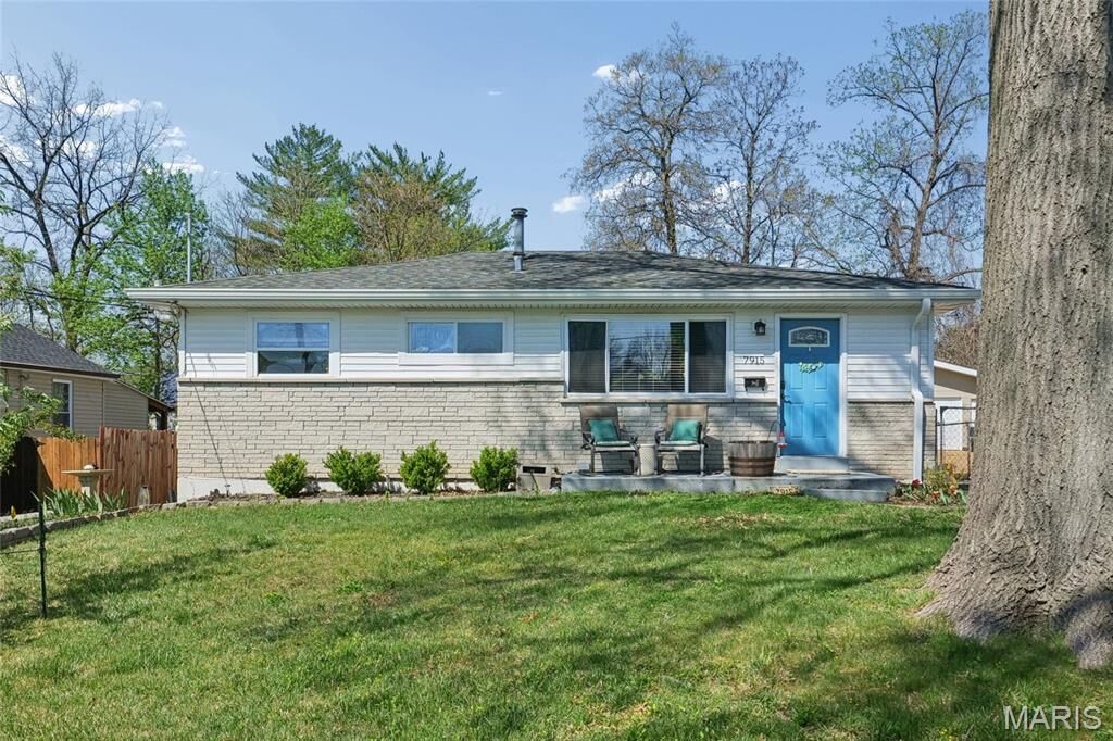 Property Photo:  7915 Elton Street  MO 63123 