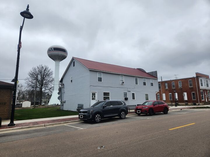 Property Photo:  106 W Comanche Avenue  IL 60550 