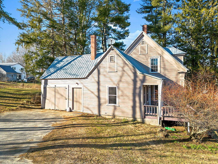 Property Photo:  247 Winthrop Center Road  ME 04364 