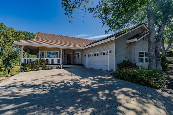 Property Photo: 503 Baywood Court CA 95252