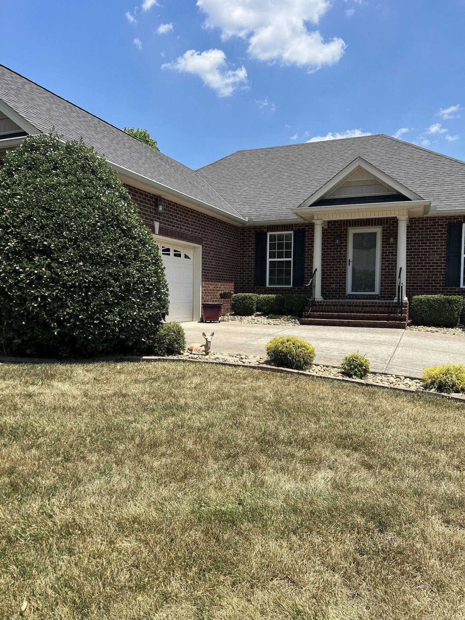 Property Photo:  103 Beacon St  TN 37066 