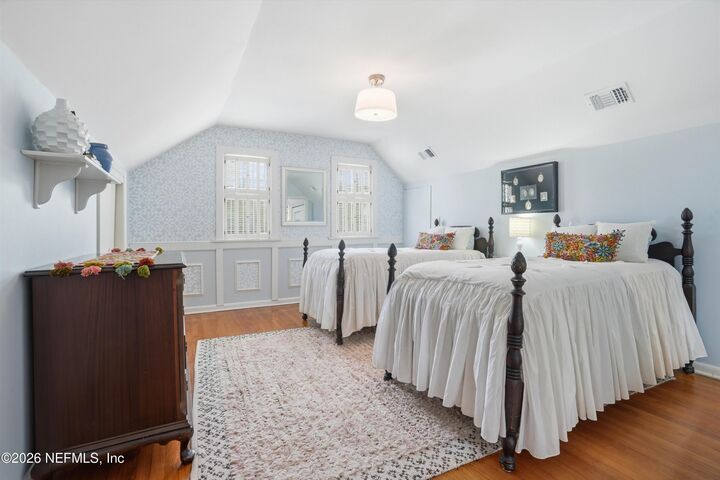 Property Photo:  1418 Avondale Avenue  FL 32205 