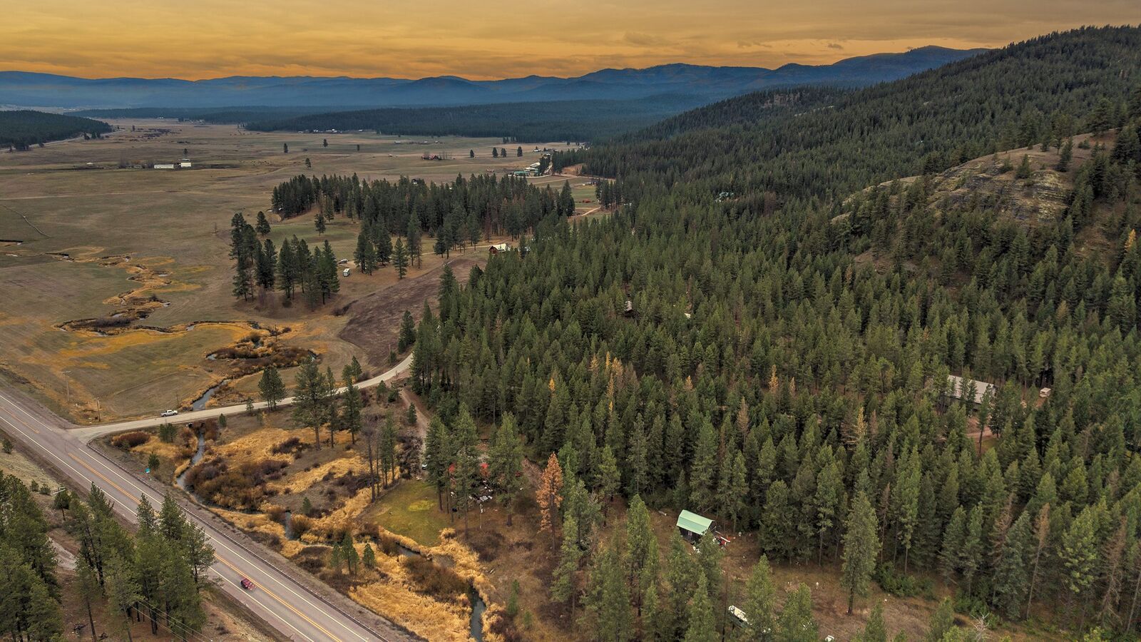 Property Photo: 24003 Sidehill Lane MT 59823