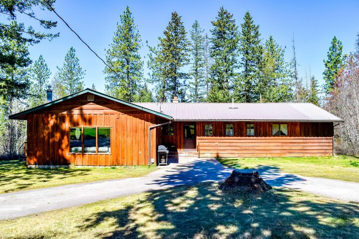 Property Photo: 33038 Snyder Hill Lane MT 59864