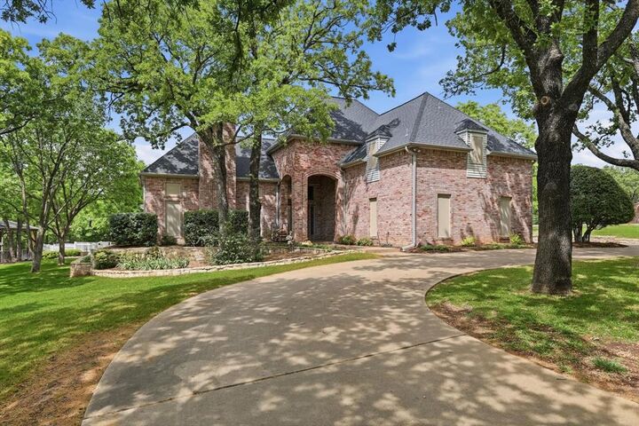 Property Photo:  1496 Rolling Acres Drive  TX 76226 