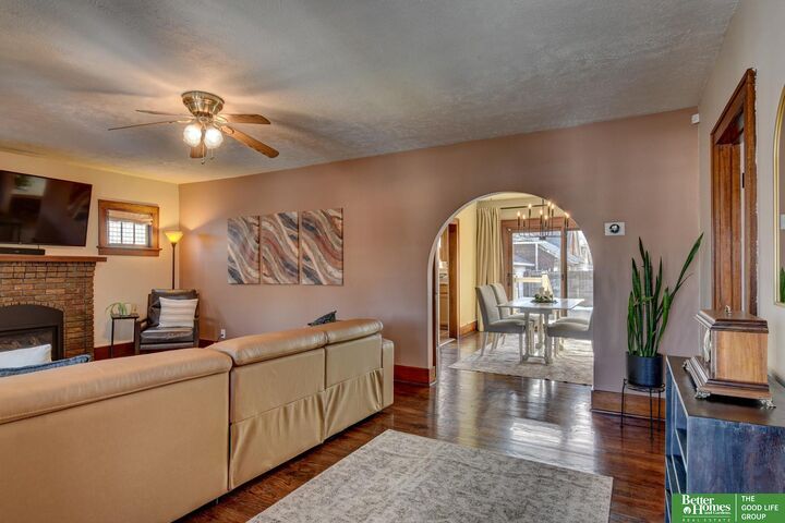 Property Photo:  2747 Iowa Street  NE 68112 