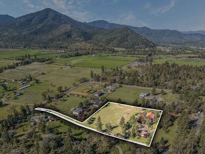 Property Photo: 8330 Hwy 238 OR 97530