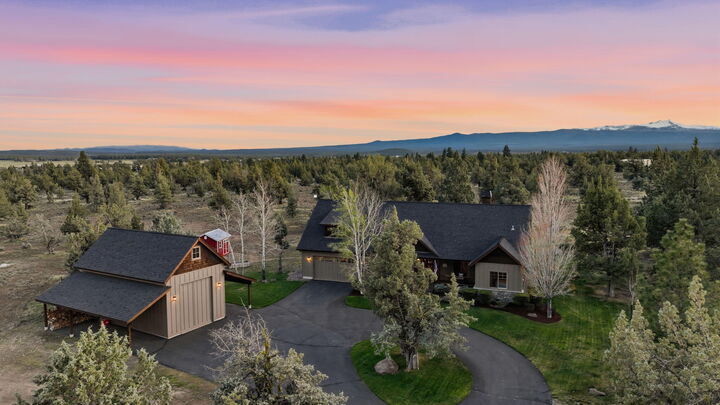 Property Photo:  17915 Edmundson Road  OR 97759 