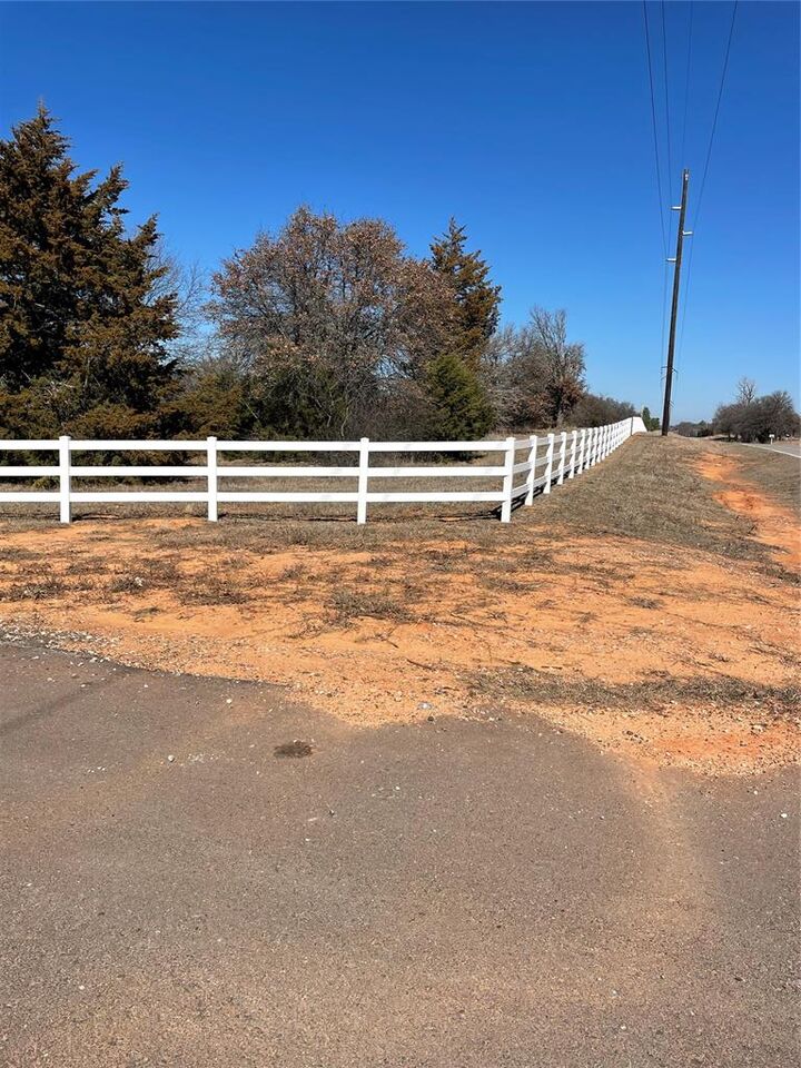 Property Photo:  17900 Simona Ave.  OK 73026 