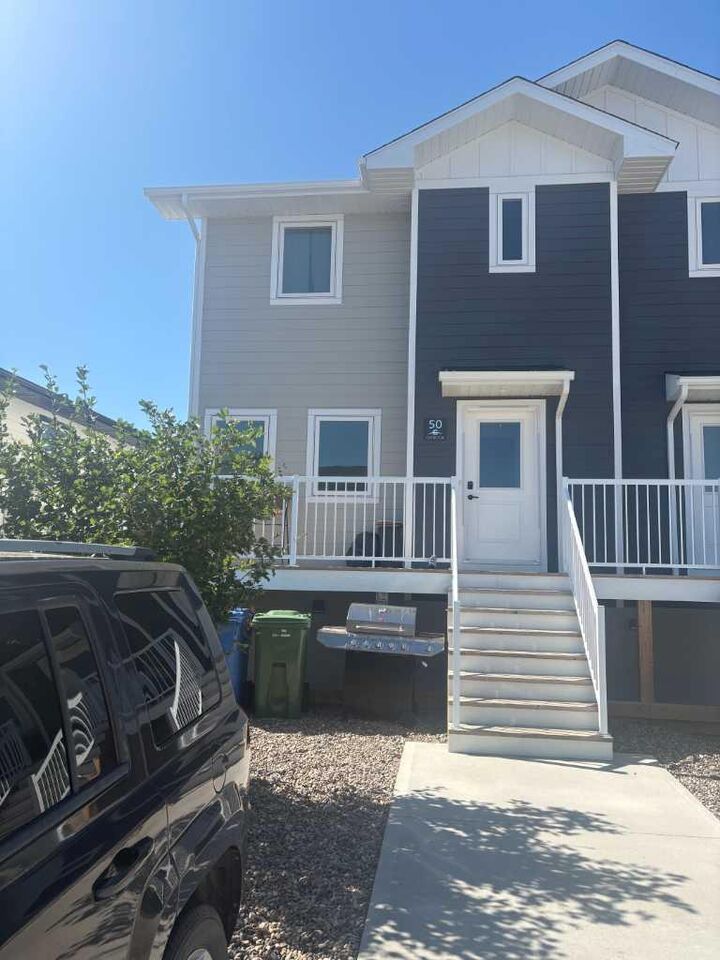 A & B, 50 Sage Brush Avenue A &Amp B — photo 1