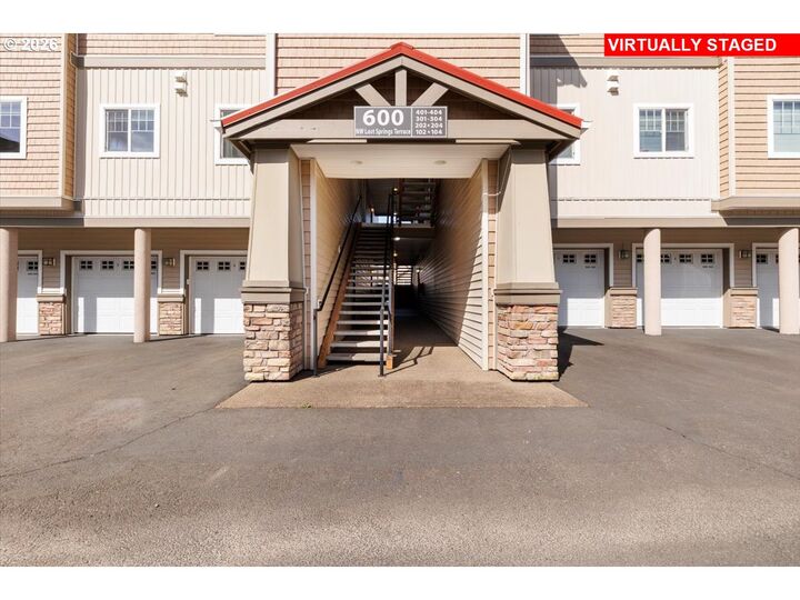 Property Photo:  600 NW Lost Springs Ter 301  OR 97229 