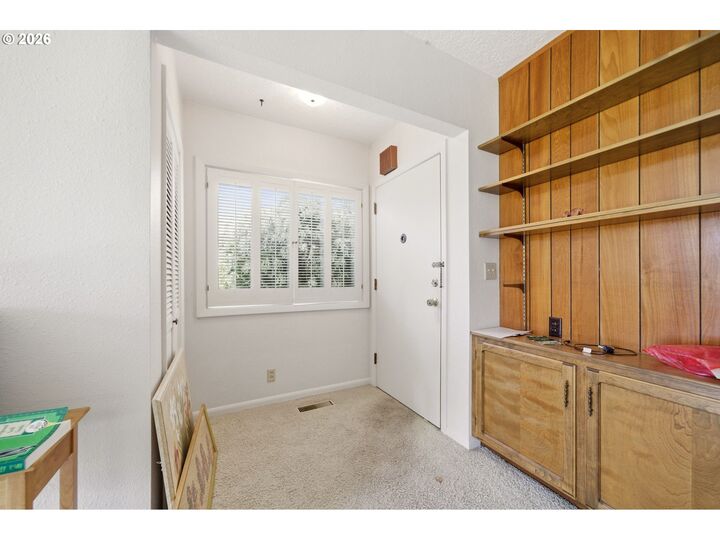 Property Photo:  9017 NW 21st Ave  WA 98665 