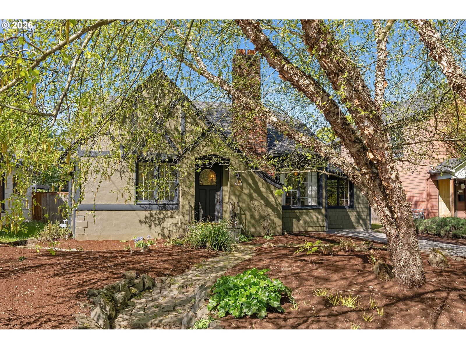 Property Photo:  6421 N Mississippi Ave  OR 97217 