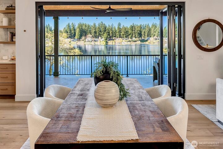 Property Photo: 17333 191st Avenue NE WA 98072