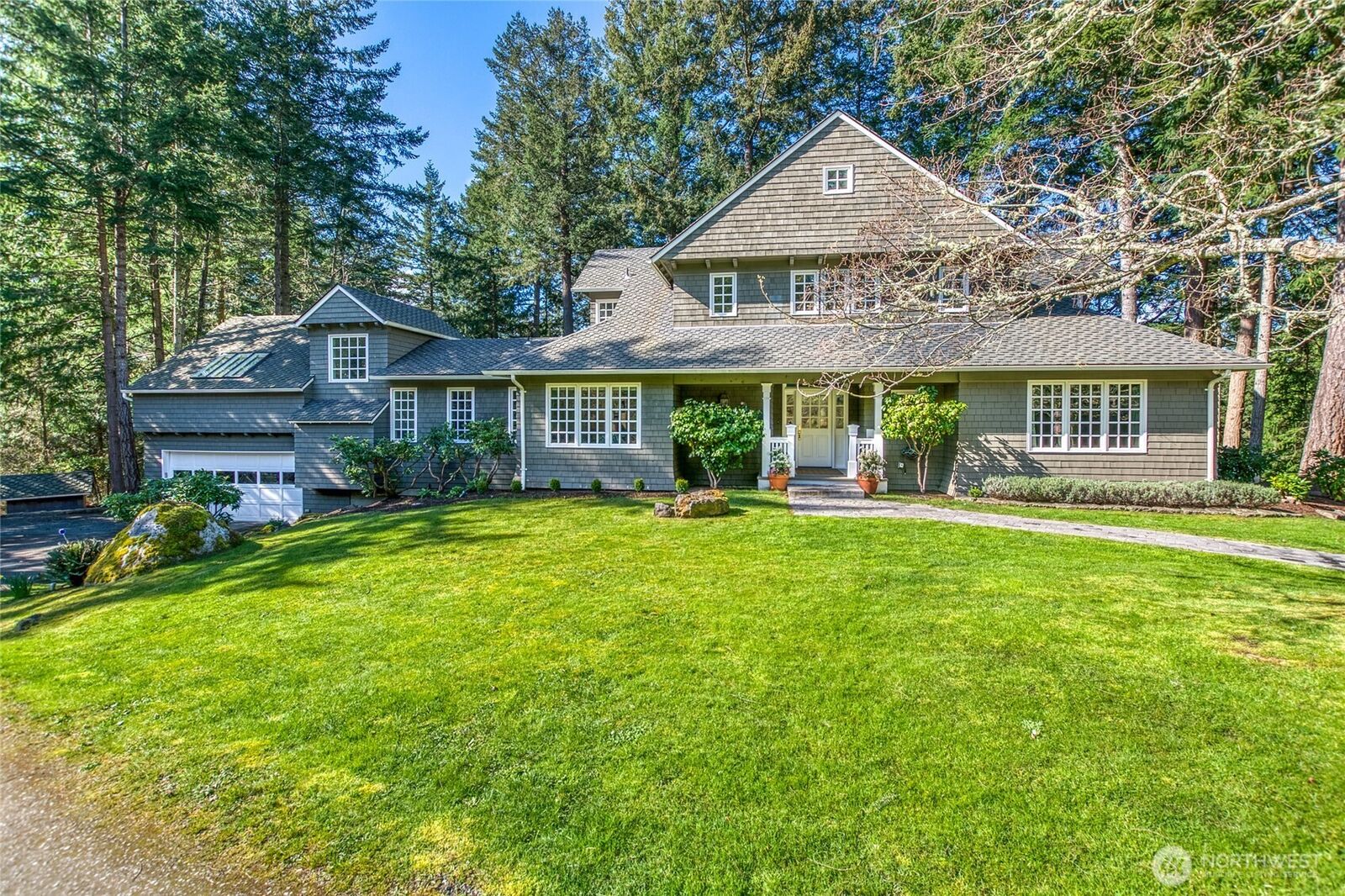Property Photo:  117  Martha Lane  WA 98243 
