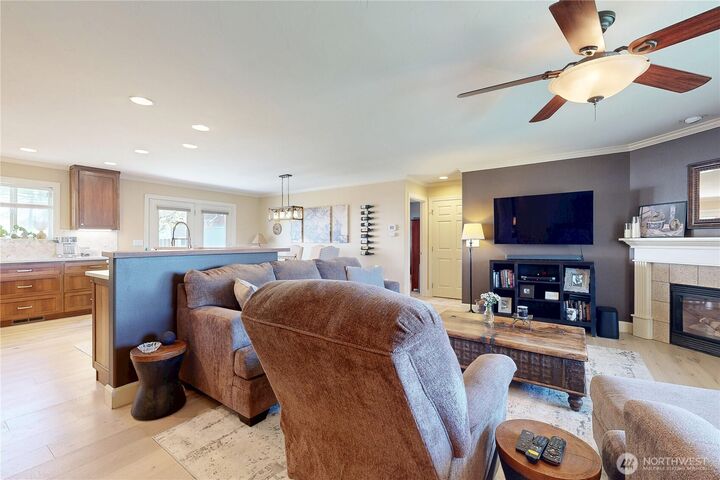 Property Photo:  808 E Tremont  WA 99328 