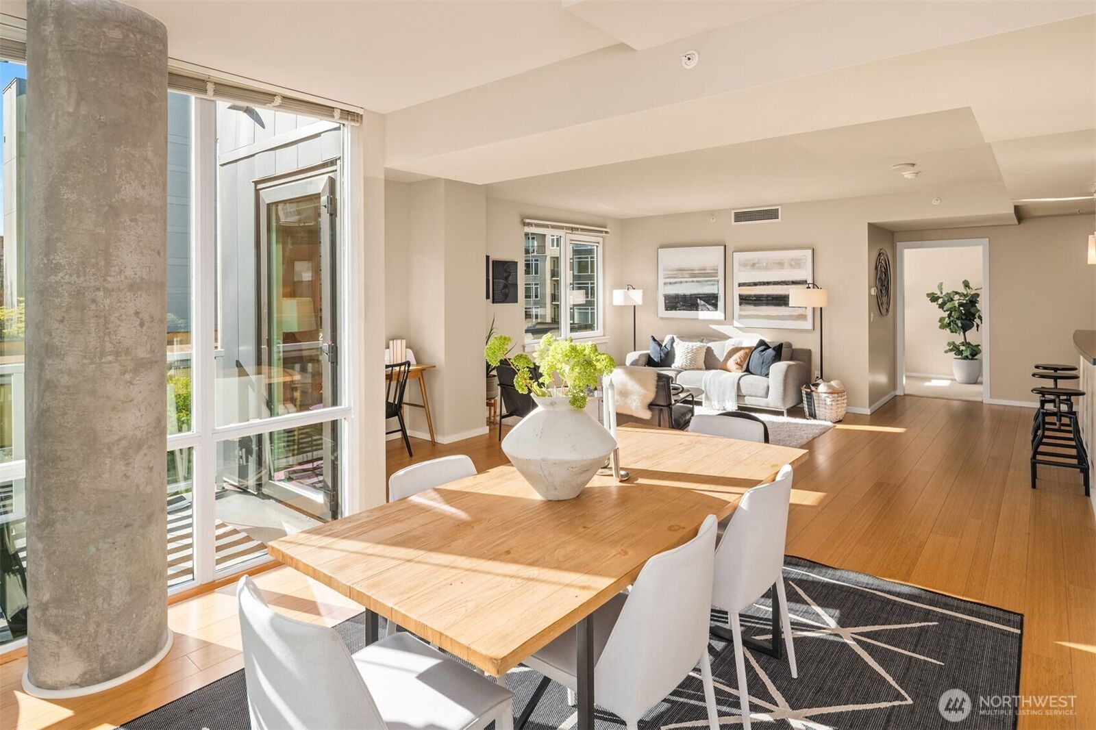 Property Photo: 76 Cedar Street 609 WA 98121