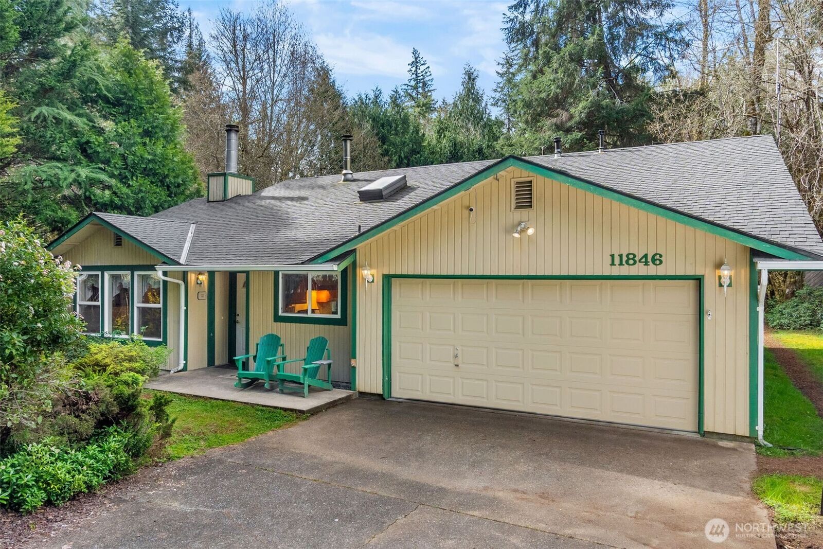 Property Photo: 11846 Deer Trail Lane SW WA 98512