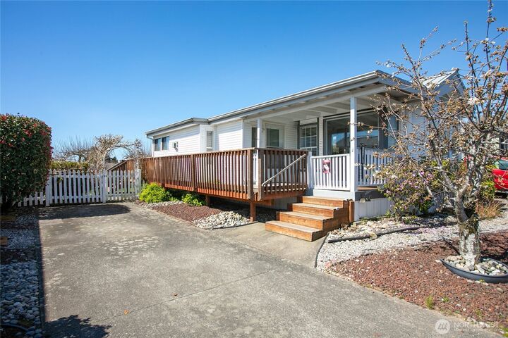 Property Photo: 4751 Birch Bay Lynden 129 WA 98230