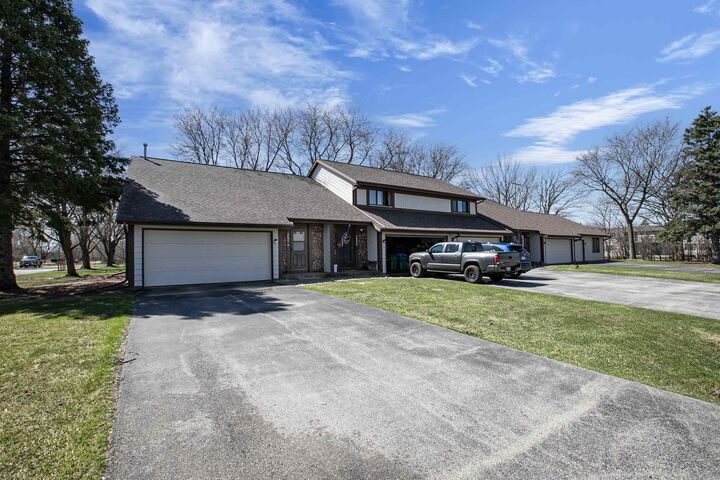 Property Photo:  2895 W 4th Street  WI 54914-4330 