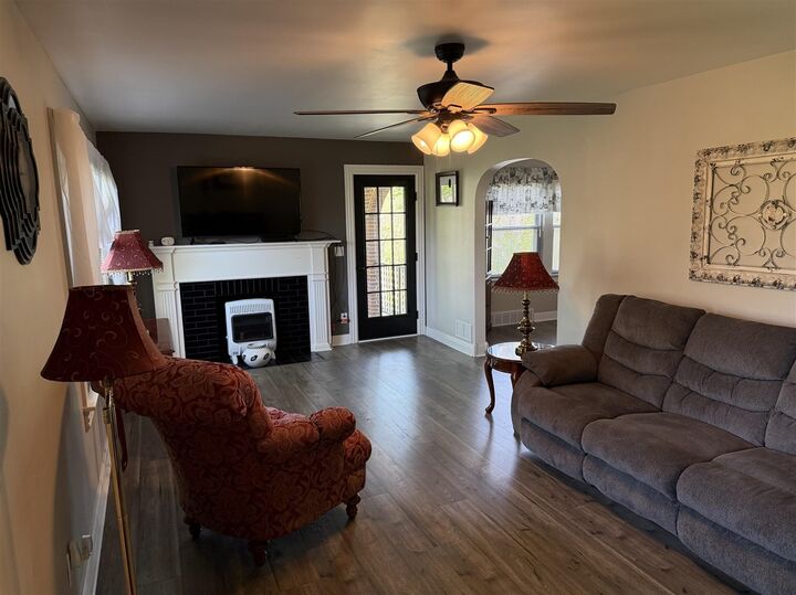 Property Photo:  704 New Salem Road  KY 42141 