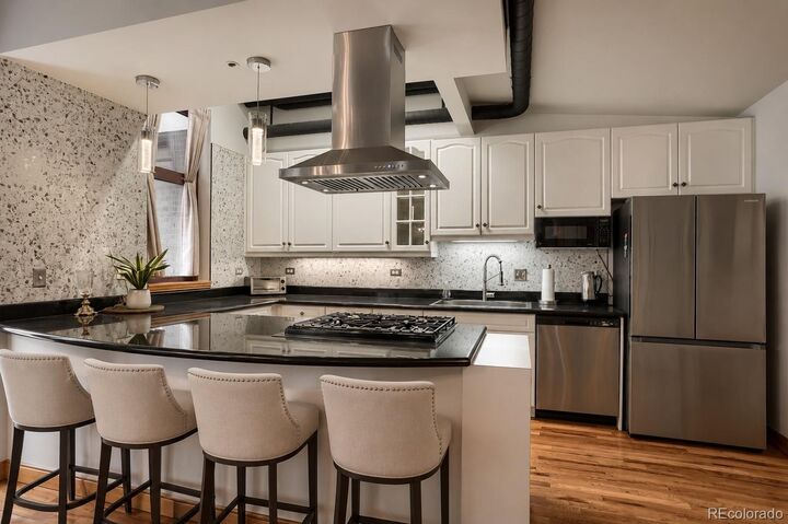 Property Photo:  1020 15th Street 214  CO 80202 