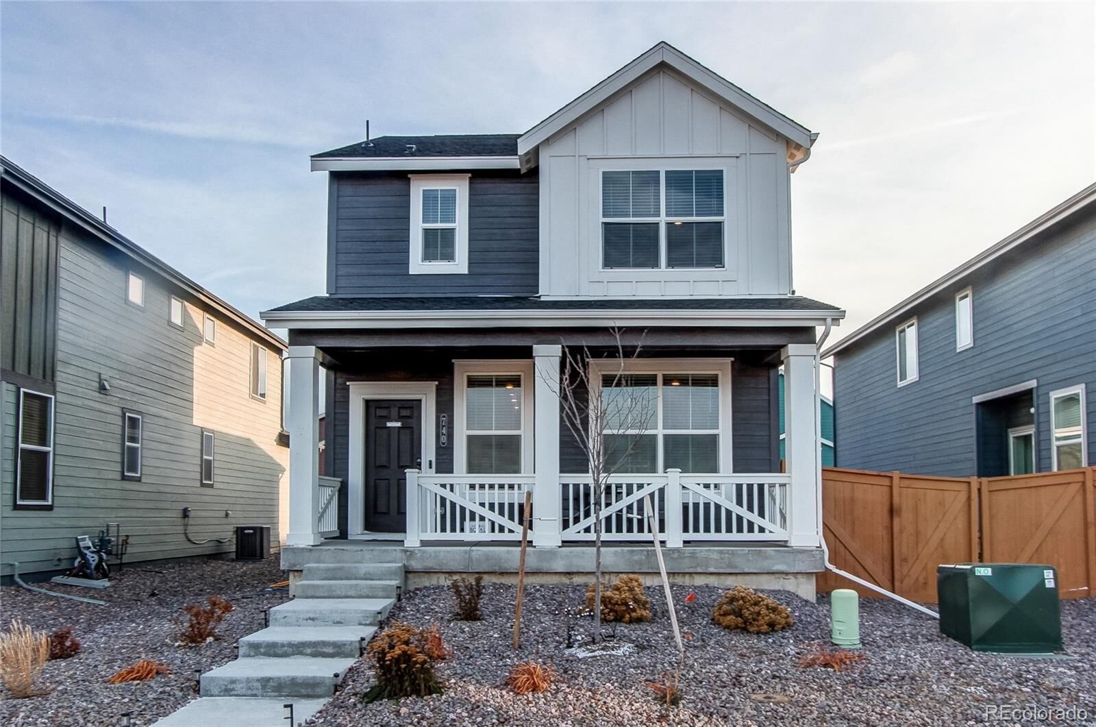 Property Photo:  740 Cottonwood Avenue  CO 80102 