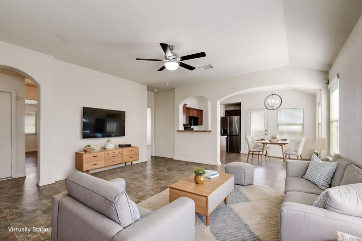 Property Photo:  409 Teron Dr  TX 78666 