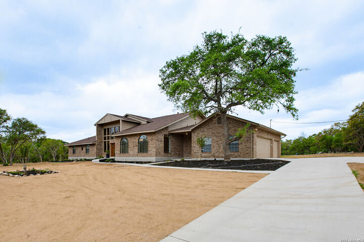 Property Photo:  13539 Sleepy Oaks  TX 78253 