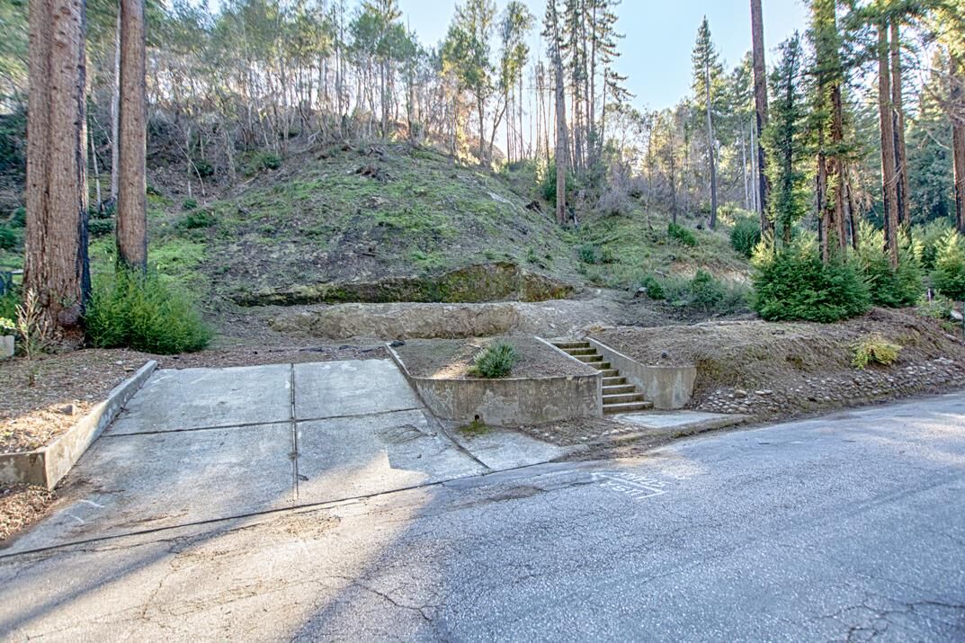 Property Photo: 315 Lake Drive CA 95006