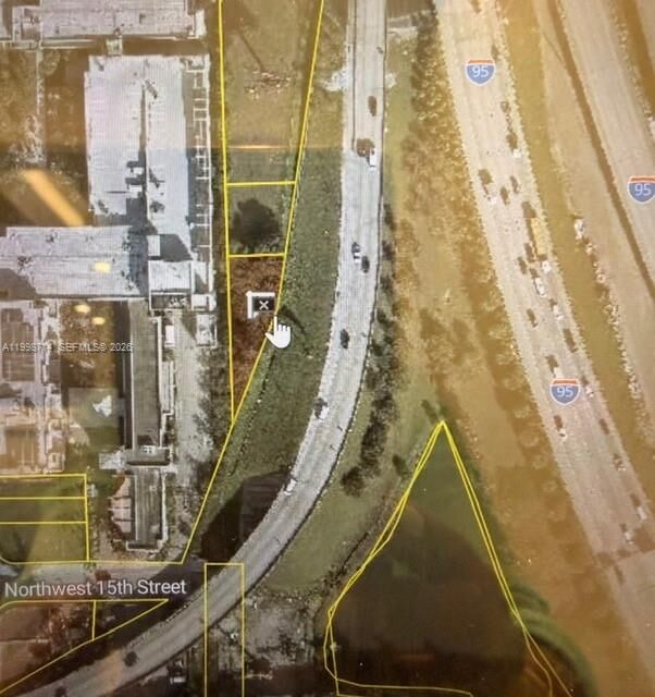 Property Photo: 1504 NW 6th Pl FL 33136