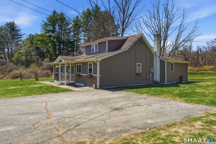 Property Photo:  350 North Canterbury Road  CT 06331 